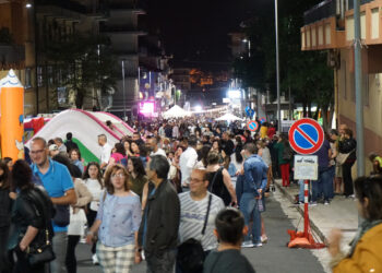 Ragusa, domani sera c’è Platani in festa. Divertimento assicurato