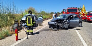 Scontro tra due auto sulla Comiso-Santa Croce, cinque feriti