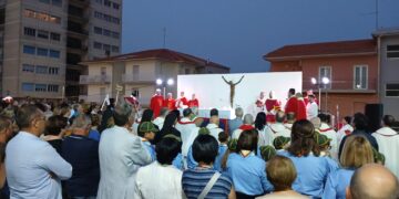Grande festa a Ragusa per i 25 anni di ordinazione sacerdote di don Marco Diara