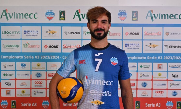 Volley Modica, confermato il capitano Stefano Chillemi