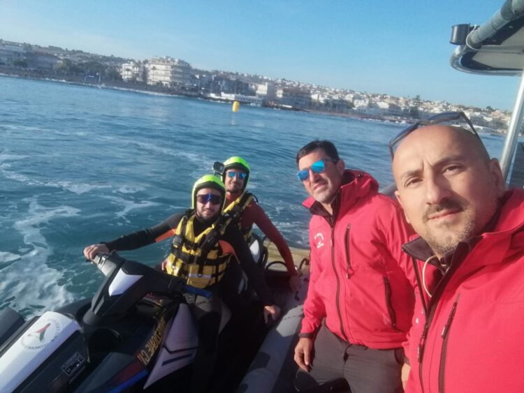 Marina di Ragusa, istituito il servizio di vigilanza e salvataggio in mare