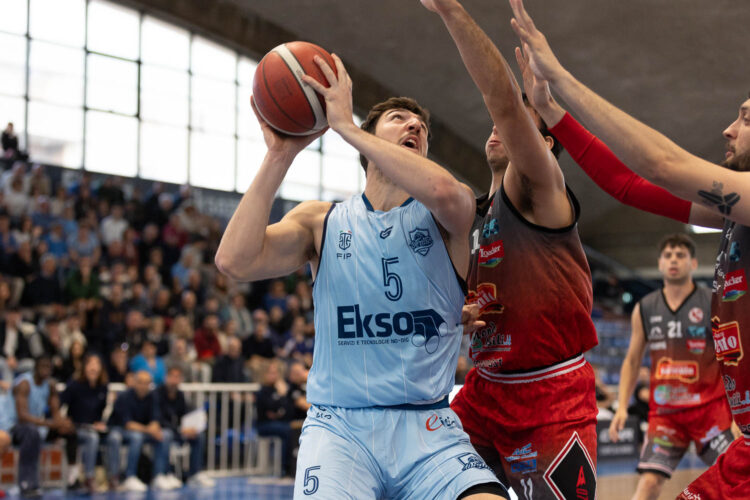 Virtus Ragusa, il centro Piscetta farà ancora parte del gruppo