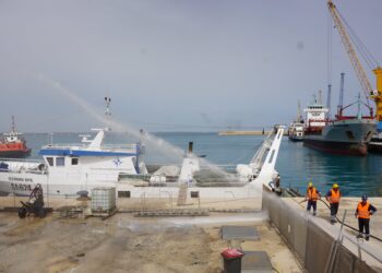 Porto di Pozzallo, esplosione sulla banchina commerciale: ma era un’esercitazione