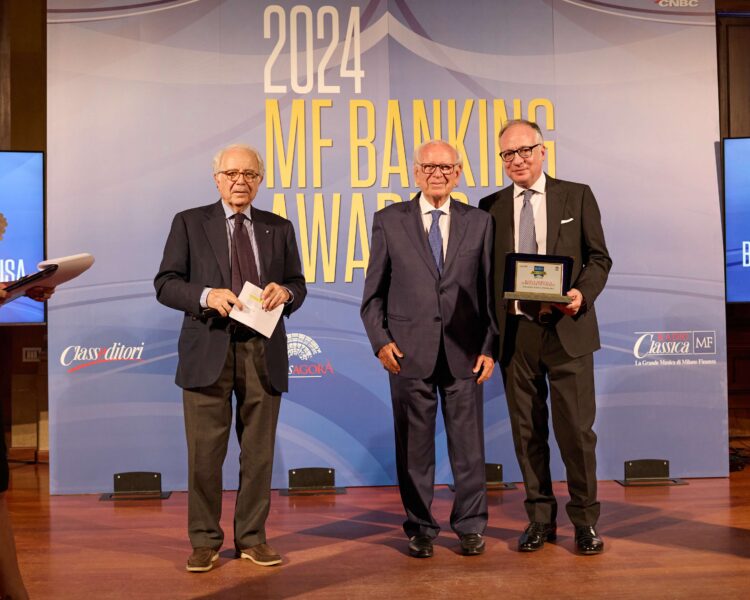 La Banca Agricola Popolare di Ragusa riceve il premio Guido Carli Elite a Milano