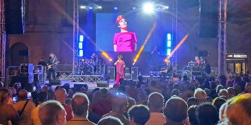 Pozzallo, grande successo ieri sera per il concerto di Orietta Berti
