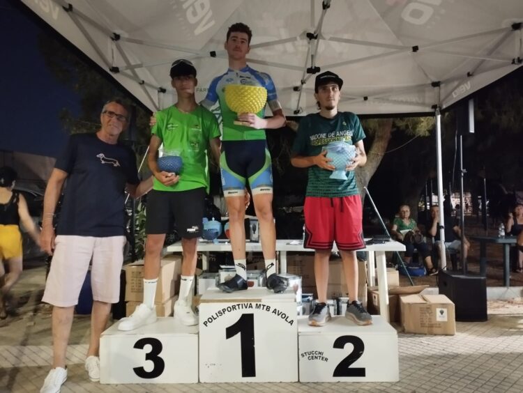 Ciclismo, la Naturosa Ragusa al primo e al terzo posto nella categoria Juniores ad Avola