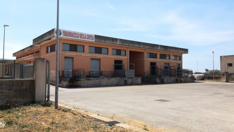 Macello comunale a Modica: “Il prefetto riunisca i soggetti che hanno titolo per fare ripartire l’attività”