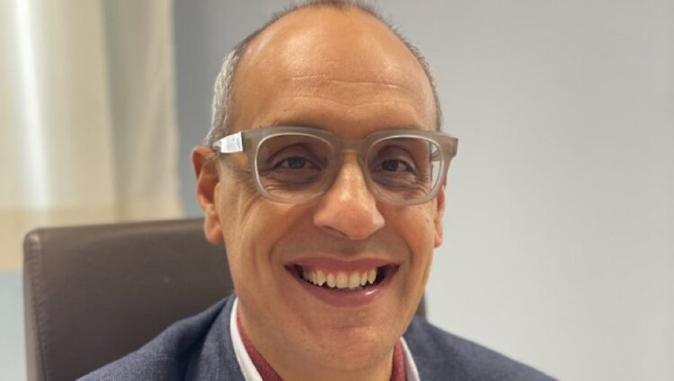 Corruzione e falsità ideologica, arrestato il primario di Cardiologia del Giovanni Paolo II, Antonino Nicosia