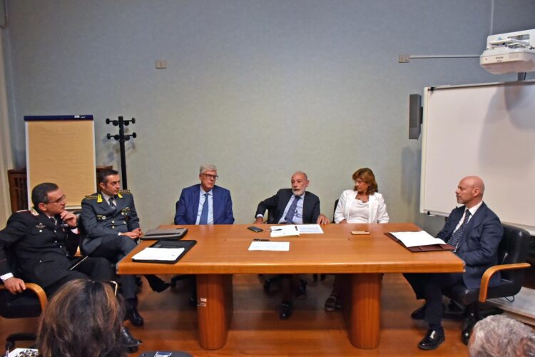 Accordo in Prefettura per fronteggiare il fenomeno delle fumarole