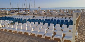 Teatro in spiaggia a Scoglitti, si comincia da venerdì