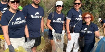 Clean up a Marina di Modica, raccolti oltre 1500 chili di rifiuti