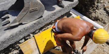 Anche a Comiso l’ordinanza del sindaco che vieta di svolgere attività lavorative nel settore delle costruzioni in presenza di temperature elevate