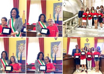 Comiso, il sindaco consegna un riconoscimento a quattro studenti del Verga protagonisti alle finali nazionali dei giochi matematici della Bocconi