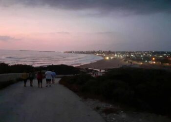 Scoglitti, Fare Verde: “A Cammarana solo un percorso pedonale, basta con le auto”