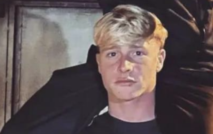 Incidente stradale mortale ad Acate, muore un 18enne centrato da un’auto mentre era su un calessino