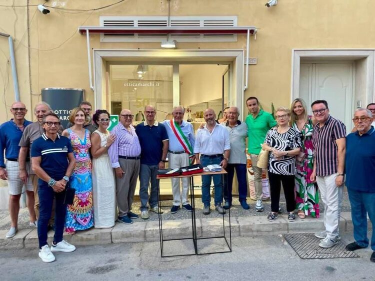 Vittoria e Scoglitti città cardioprotette, donato un altro defibrillatore