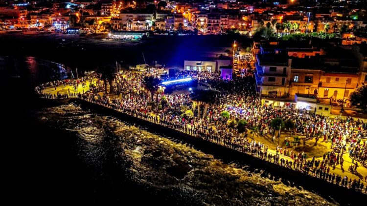 Pozzallo, suggestive e affascinanti le fontane danzanti