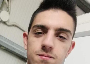 Santa Croce, il ragazzo morto nell’incidente stradale. Parlano i datori di lavoro: “Per noi eri figlio, fratello, nipote”