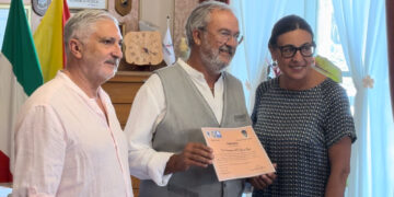 Modica, bloccò un uomo armato. Elogio scritto del sindaco al vicecomandante della polizia locale
