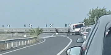 Un incidente stradale dopo l’altro in provincia di Ragusa: l’ultimo oggi pomeriggio. Gravi due centauri maltesi