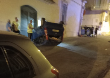 Incidente stradale a Donnalucata, un’auto si ribalta nella notte