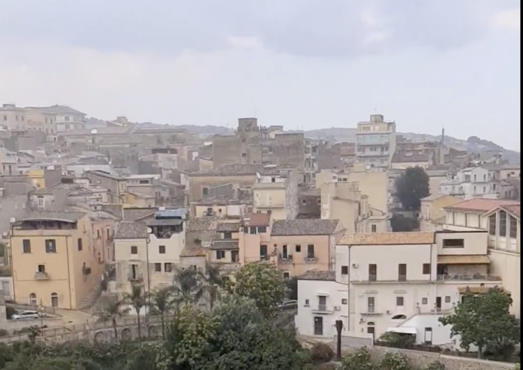 Piove a Ragusa e qualcuno dice: “Finalmente…”