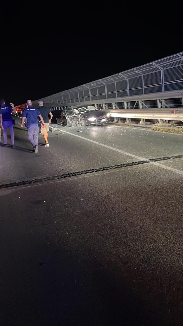 Modica, grave scontro notturno sul ponte Guerrieri