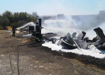 Incendio nelle aree rurali di Chiaramonte Gulfi