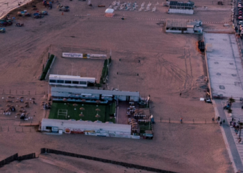Scoglitti, tragedia sfiorata. Traliccio all’interno di un locale cade addosso a due bambini
