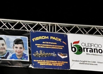 Tragedia sfiorata a Scoglitti, sequestrato il traliccio e i due supporti che sono caduti addosso ai bambini