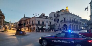Modica, ruba il portafoglio di una donna all’interno di uno studio legale: finisce ai domiciliari