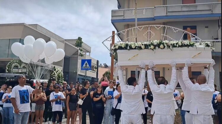 Vittoria, questa mattina i funerali di Kevin Nicosia