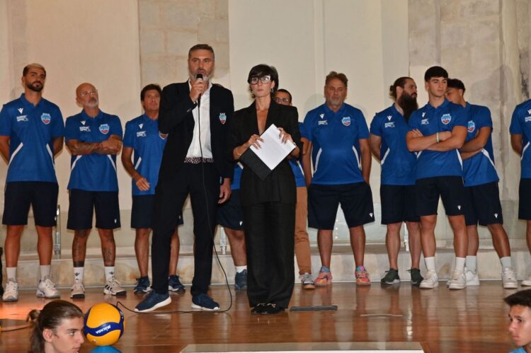 Volley Modica, presentata la squadra alla città