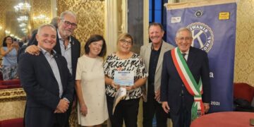 Vittoria, l’Aiffas premiata a palazzo di Città dal Kiwanis club Kamarina