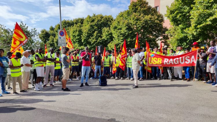 “Basta morti e basta sfruttamento dei lavoratori migranti”