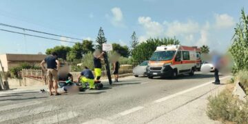 Pozzallo, auto investe una donna che stava attraversando sulle strisce pedonali