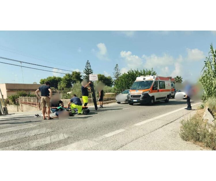 Pozzallo, auto investe una donna che stava attraversando sulle strisce pedonali