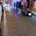 Ragusa, incidente stradale clamoroso: auto apre la portiera che sbatte contro una moto in transito. Centauro ferito