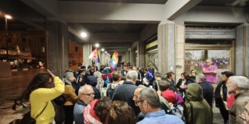 Ragusa, ieri sera protesta contro la risoluzione Sasso