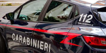 Comiso, ruba auto e borsa a una giovane donna: tunisino ai domiciliari