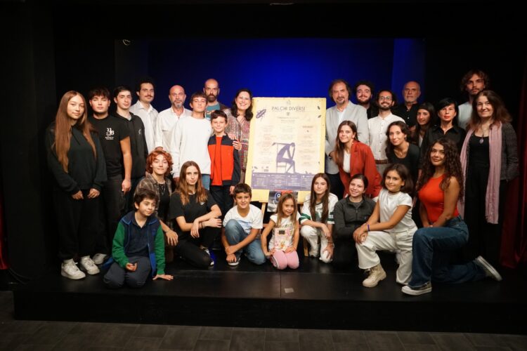 Ragusa, presentata la 19esima edizione della rassegna Palchi diversi