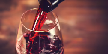 Marina di Ragusa, domani sera la riscoperta del mondo del vino siciliano