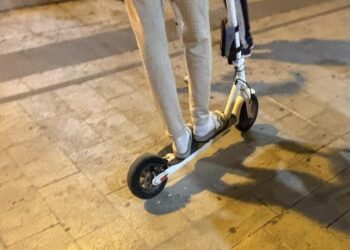 Vittoria, due bambini investiti in tre giorni da monopattini in via Cavour