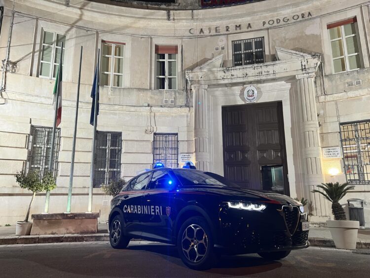 Ragusa: prende a sassate un asilo nido, denunciato marocchino di 24 anni