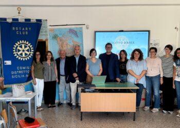 Comiso, è iniziato il laboratorio esperienziale “Lasciamo il Segno” proposto dal Rotary club