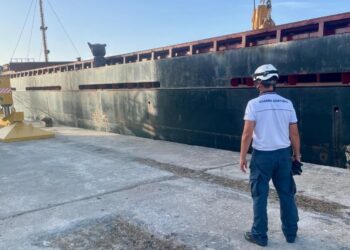 Pozzallo, fermo amministrativo per una nave della Tanzania