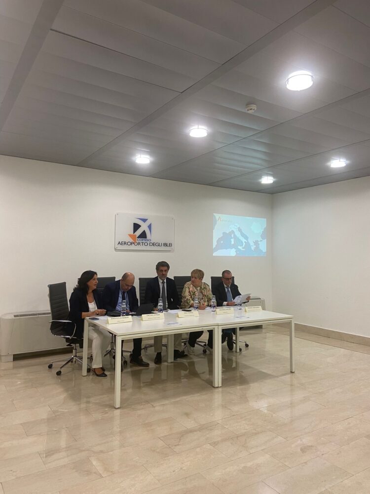 Aeroporto di Comiso, presentate le rotte della stagione winter di Aeroitalia