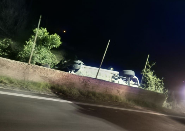 Vittoria, scontro tra due auto lungo la circonvallazione: tre feriti