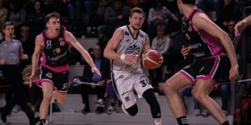 La Virtus Ragusa ingaggia il play-guarda Zan Kosic