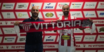 Vittoria calcio, il ritorno di Davide Pettinato al centro della difesa